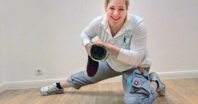 Große Freude bei Jana Baxmann, die beim Leistungswettbewerb des Handwerks mit ihrem Gesellenstück auf Platz drei kam.