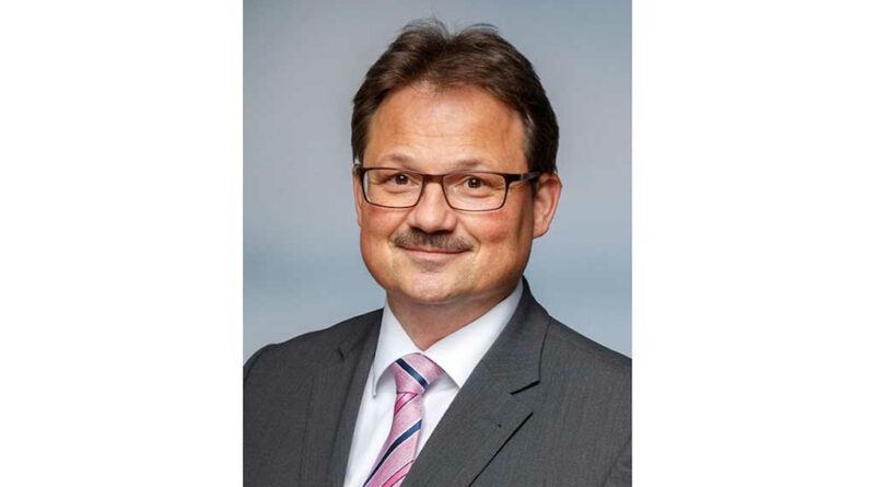 Dr. med. Michael Eckhard von der AG „Diabetischer Fuß“ begrüßt die Entscheidung des Gemeinsamen Bundesausschusses (G-BA) zum Anspruch auf ärztliche Zweitmeinung.