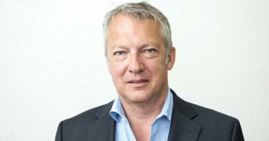 Landesinnungsmeister der Landesinnung Bayern für Orthopädie-Schuhtechnik Magnus Fischer unterstützt die Klage gegen die Online-Einlagenversorgung der Barmer Ersatzkasse.