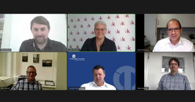 Expertenrunde diskutiert im Live-Videotalk das Vertragswesen in der Hilfsmittelversorgung.