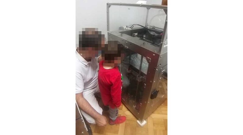 Fallbeispiel 4: Das Korsett ist unter der Tagesbekleidung weitgehend unauffällig.