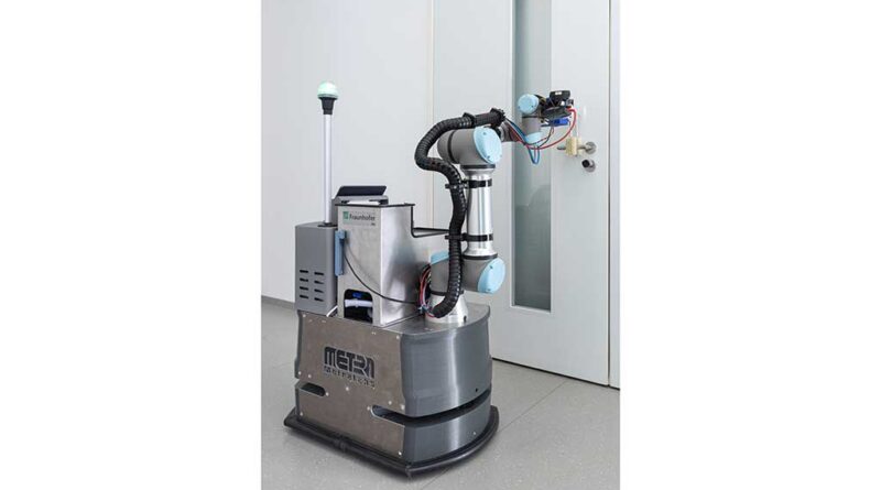 Zwölf Einrichtungen der Fraunhofer-Gesellschaft nehmen am Forschungsprojekt „MobDi – Mobile Desinfektion“ teil. Erstes Ergebnis ist der Desinfektionsroboter „DeKonBot 2“, der mit einem kollaborativen Sechsachs-Knickarm-Roboter und einem Bürstensystem ausgestattet ist.