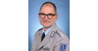 Prof. Dr. Benedikt Friemert ist Klinischer Direktor der Klinik für Unfallchirurgie und Orthopädie am Bundeswehrkrankenhaus Ulm, das auch Kriegsverletzte aus der Ukraine behandelt.