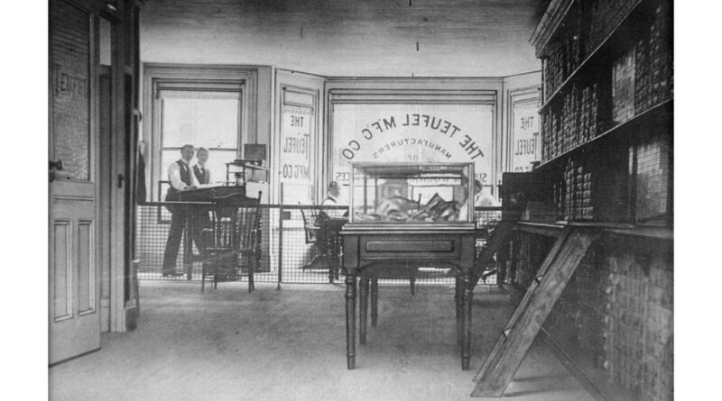Bereits um die Jahrhundertwende vom 19. zum 20. Jhd. betrieb Wilhelm Julius Teufel eine Filiale in New York City. Inzwischen blickt WJT auf 160 Jahre Firmengeschichte zurück.