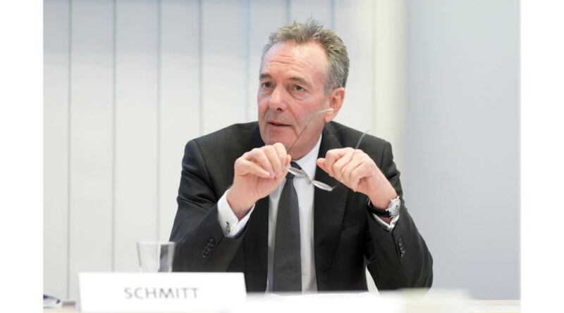 Joachim M. Schmitt, ehemaliger BVMed-Geschäftsführer und Vorstandsmitglied, verstarb am Neujahrstag 2023.