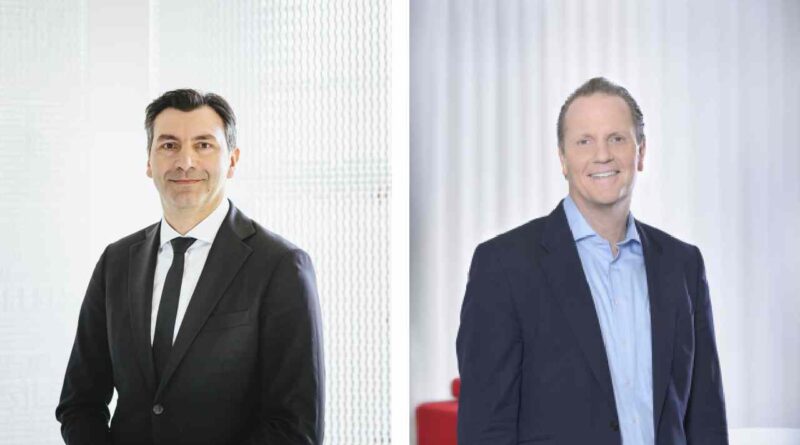 Freuen sich über das neue Logistik-Hub in Polen: Wolfgang Süßle, President und CEO, sowie Thomas Menitz, COO und Senior Executive Vice President von L&R.