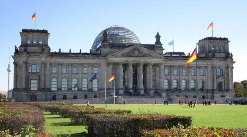 Die finale Beschlussfassung des Arzneimittel-Lieferengpassbekämpfungs- und Versorgungsverbesserungsgesetzes (ALBVVG) im Bundestag erfolgte in der 2./3. Lesung am 23. Juni 2023.