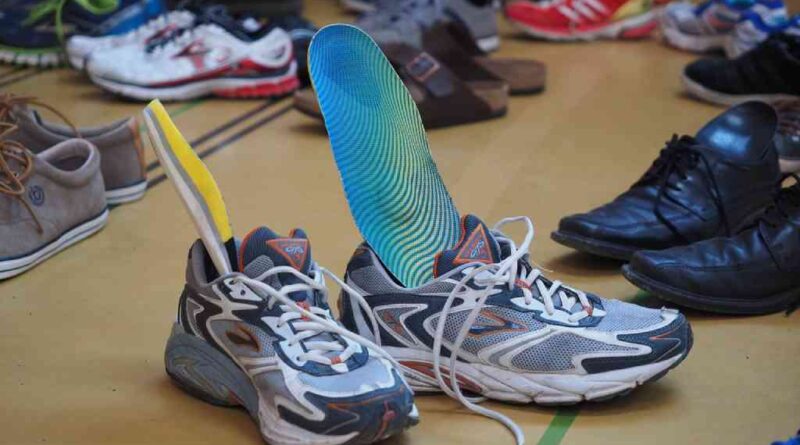 Individuelle Schuheinlagen als medizinisches Hilfsmittel zur Korrektur von Fußfehlstellungen sowie zur Schmerzlinderung sollten nur von Fachleuten gefertigt werden.