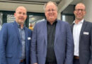 Auf dem Bild zu sehen sind dir drei Männer : Udo Mannl, Michael Schäfer, Andreas Betzlbacher, die der neue Vorstand der Landesinnung Bayern für Orthopädie-Technik sind.