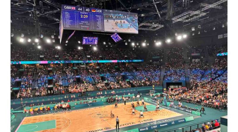 Rollstuhl-Basketball: Bei ihrem ersten Spiel bei den Paralympics 2024 musste das deutsche Team eine deutliche 55:76-Niederlage gegen Großbritannien hinnehmen.