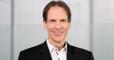 Kritisiert den hohen Schaden durch Fehlverhalten im Gesundheitssystem: Dr. Martin Krasney, Vorstandsmitglied des GKV-Spitzenverbandes.