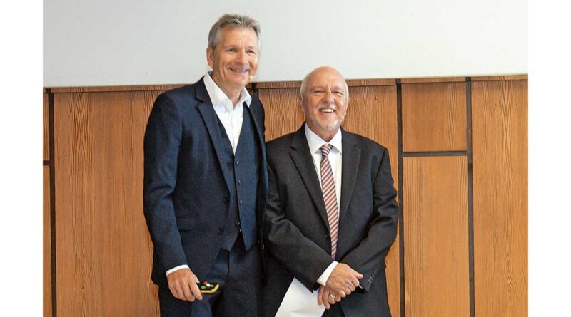 Die wissenschaftliche Leitung: Dr. Tobias Bertsch (l.) und Guenter Klose.