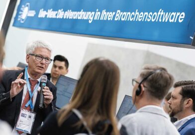Thomas Münch, BIV-OT-Vorstandsmitglied, stellte zur OTWorld 2024 in Leipzig das Pilotprojekt eVerordnung für orthopädische Hilfsmittel vor.