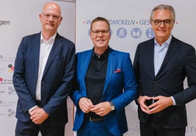 Laut (v. l.) Alf Reuter, Tino Sorge und Walter Michael Leuthe braucht es eine Entbürokratisierung der Hilfsmittelversorgung.