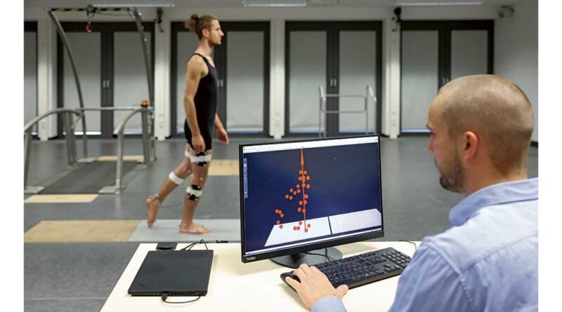 Dr. Fabian Horst (r.) kann durch interne und externe Studien auf immer mehr Datensätze zurückgreifen.