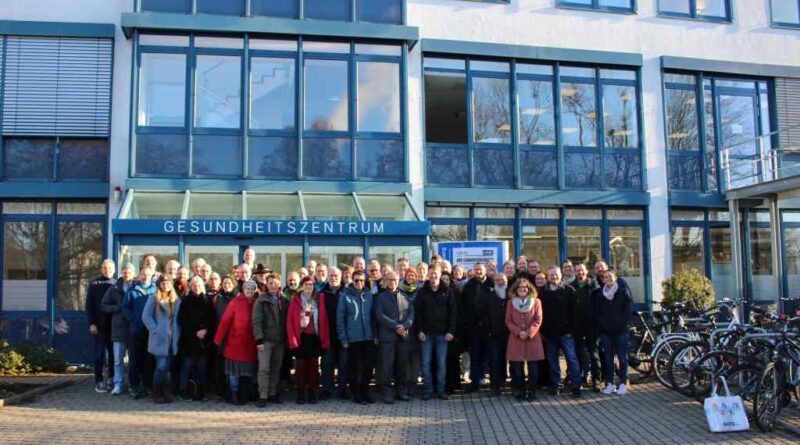 Die Vertreterinnen und Vertreter der Allof und Alost zu Besuch an der HAWK in Göttingen.