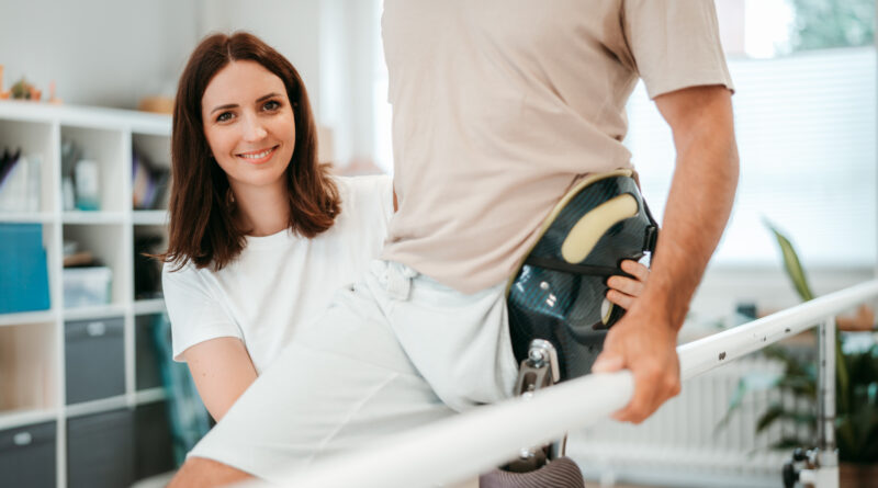 „Ein Irrglaube ist, dass die teuerste Prothese immer die beste ist“, sagt Physiotherapeutin Stella Pocher.