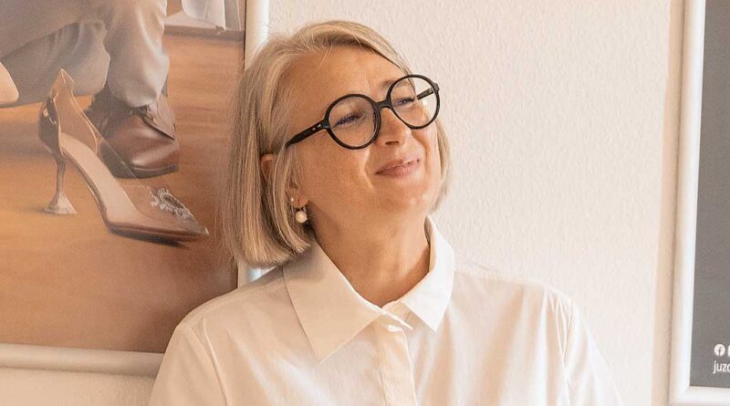 Lymphfachberaterin Isabel Klein zeigt bei ihrem Workshop im Rahmen des „Campus Lymphologicum“, wie eine gute Zusammenarbeit zwischen Fachkräften und Krankenkassen gelingt.