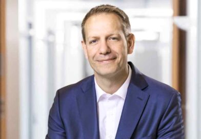 Manfred Hinz blickt auf mehr als 18 Jahre Erfahrung in der Medizin- und Dentaltechnik zurück.