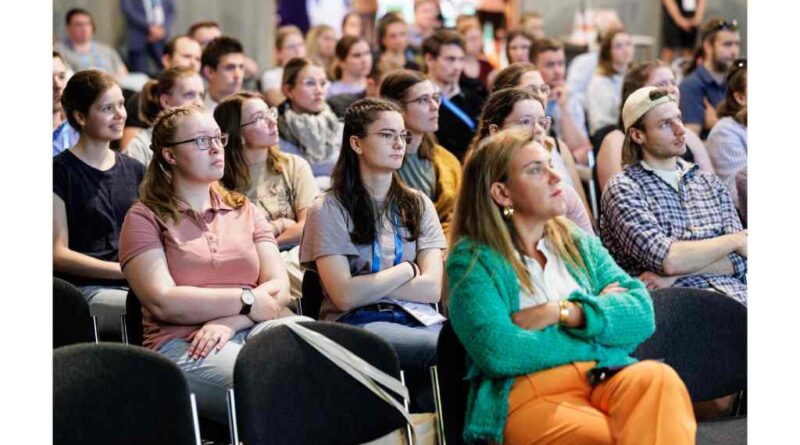 Der Nachwuchs erhält im Kongress Inspiration für die berufliche Zukunft.