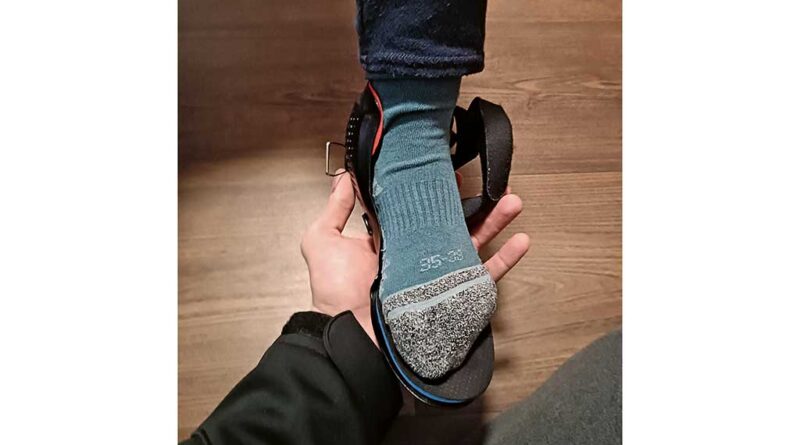 Das Zusammenspiel aus Einlage und Orthese plus Therapieschuh hat sich als perfekte Mischung für die Patientin herausgestellt.