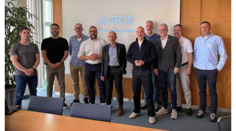 Gründungsteam des Akrod: (v. l.) Sven Tessmann, Klaus Nahr, Dirk Würzburg, Jan Jurkoweit, Alfons Fuchs, Sebastian Hoebink, Tobias Backmann, Martin Kemper, Andreas Würsching, Dino Gallo.