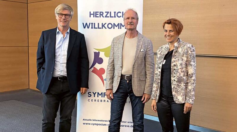 Stets für das Wohl der Kinder im Einsatz (v. l.): Dr. Michael Poschmann (Schön-Klinik München Harlaching), Dr. Ulrich Hafkemeyer und Dr. Melanie Horter (beide SPZ Coesfeld).