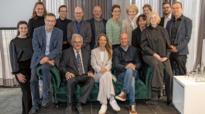 Die Referentinnen und Referenten des Phlebologischen Symposiums 2025 in Leipzig. In diesem Jahr fungiert Salzburg als Ausrichterstadt.