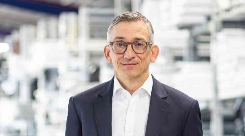 Sieht erste Erfolge des eingeschlagenen Kurses bei Indus: Dr. Jörn Großmann.